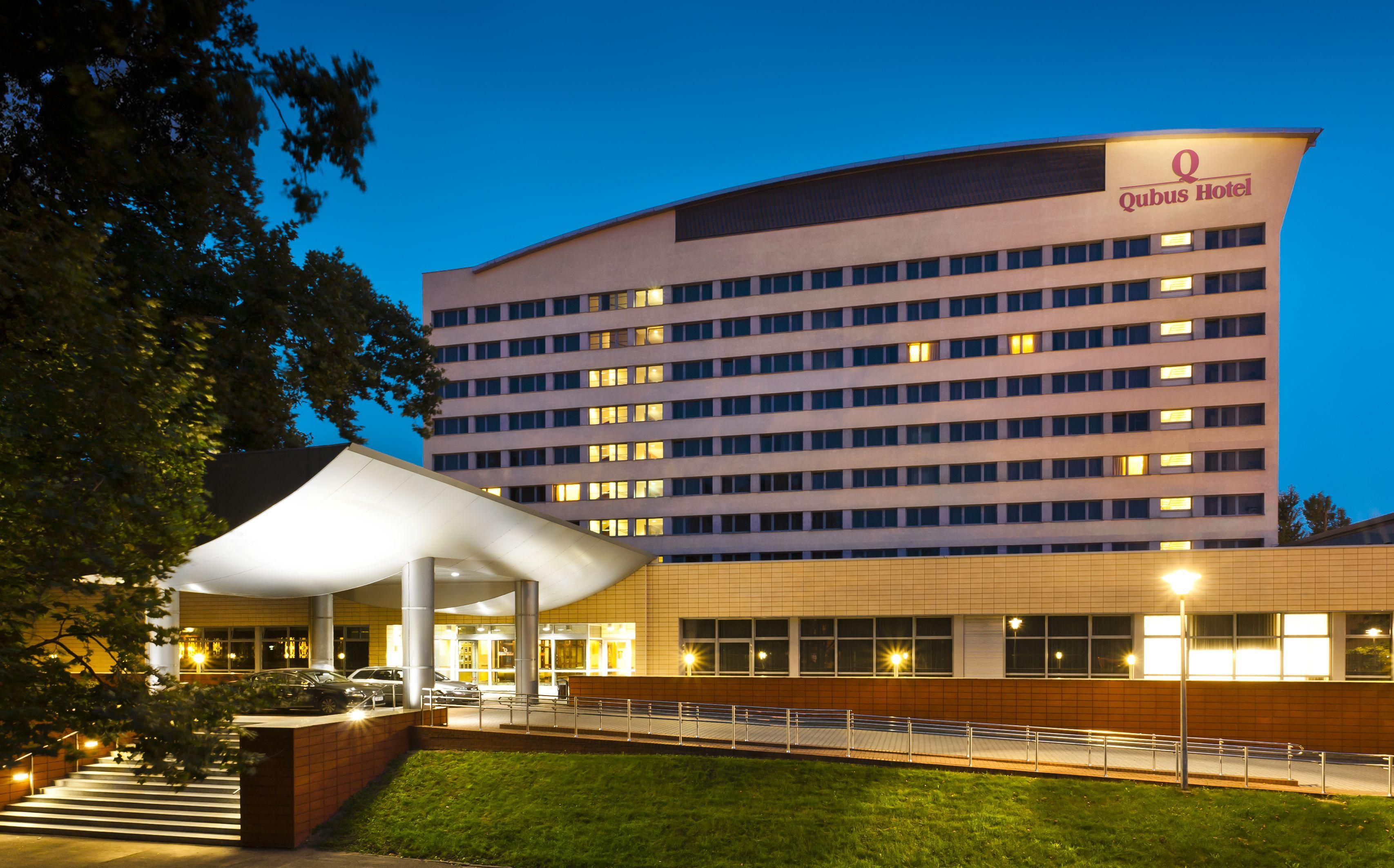 Qubus Hotel Legnica Luaran gambar